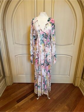 HEMANT & NANDITA Pink Floral V-Neck Maxi Dress with Green Accents